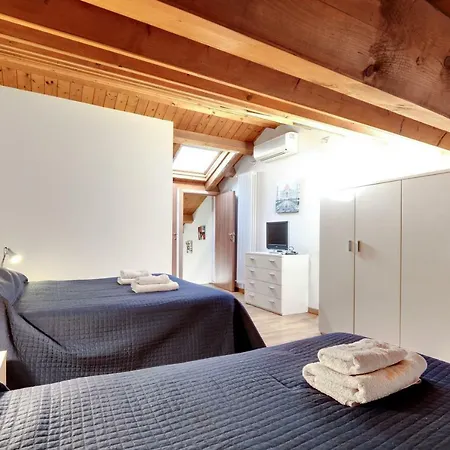 Lagoon Apartment-2